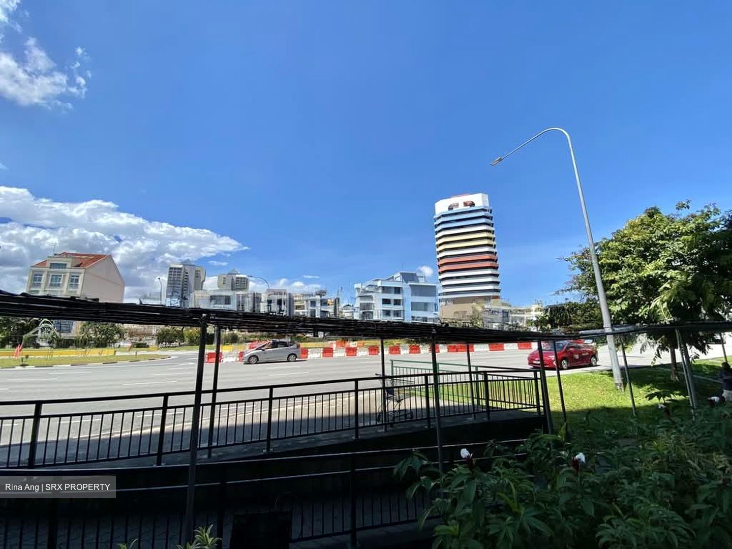 Sim Lim Square (D7), Retail #585364431